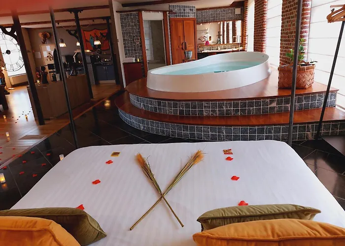 Baiser De Cupidon Love hotel